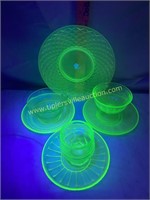7pcs Vaseline glass-cups saucers, plate