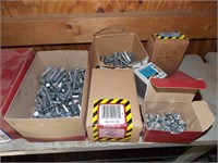 Carriage Bolts, Lag Screws & Nuts