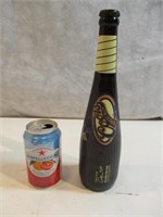 Bouteille de bière en forme de baton de baseball