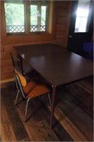 Kitchen Table & 2 Chairs