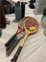 GROUP OF TENNIS RACKETS, 2 METAL TRAVEL THERMOS