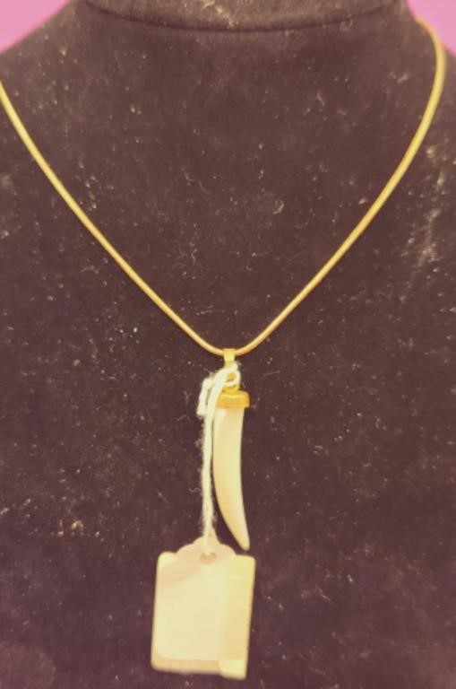 Mother-of-pearl cornucopia pendant