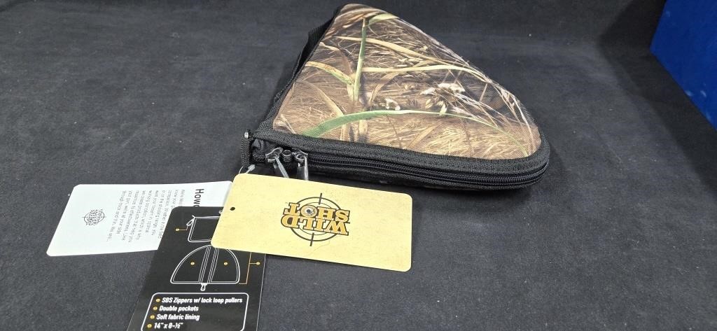 NWT Wild Shot Camo Pistol Rug