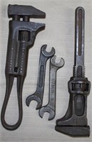 4 IHC Wrenches