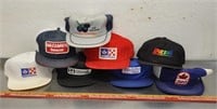 Lot of vintage hats, see pics
