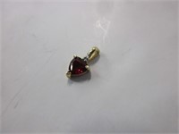 10k gold diamond Garnet pendant