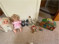 Dolls, vases, mini lamps all