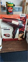 REMINGTON BLOW DRYER