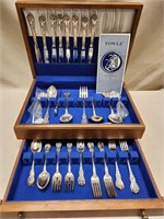 714 - TOWLE STERLING OLD MASTER FLATWARE (Z1)