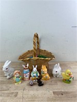 Easter lot -figurines and basket