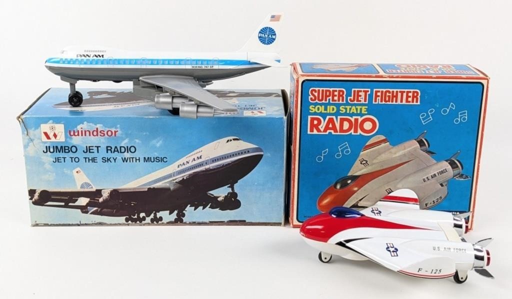 Windsor Jumbo Jet Boeing 747 Radio & Jet Fighter