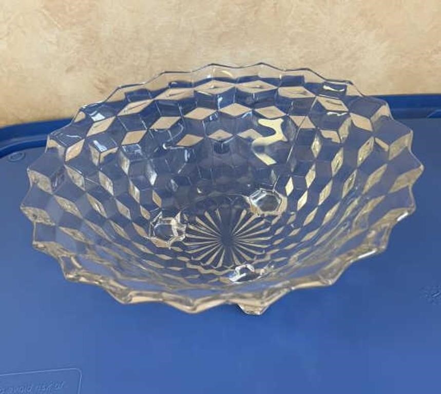 Fostoria American footed bowl 9 inch