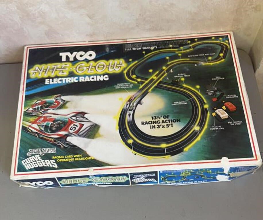 Tyco race set no cars