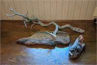 Lot of Driftwood Decor