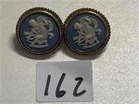 PAIR OF RAINBOW GF CAMEO PINS