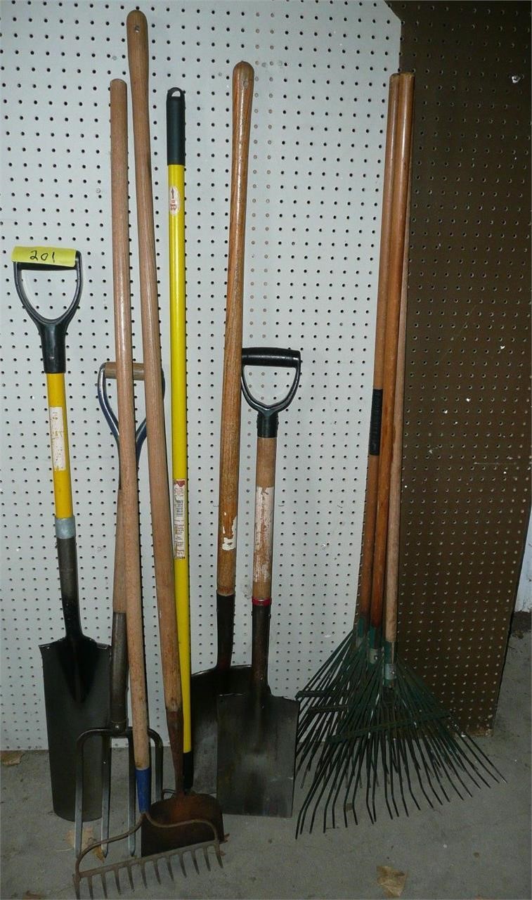 Yard Hand Tools