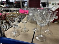 LOT OF GLASSWARE / CRYSTAL