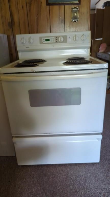 Kenmore electric stove 30" x 26" x 37" high