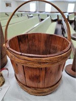 1800 Somerset county wooden maple syrup pail