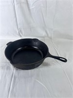 Cast iron Frying Pan