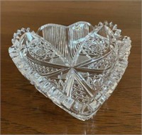 Amer. Brilliant Period Cut Glass Heart Shaped Dish