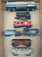 4 asst train cars, 3 engines, HO scale
