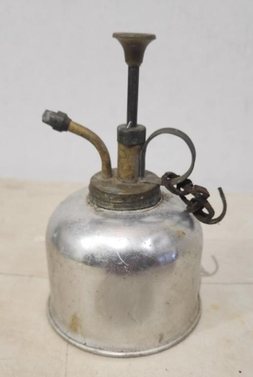 Vintage 5" Brass/Tin Pump Oil/Mister Can