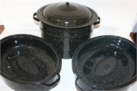 (2) Lidded Roasting Pans, Canner w/ Lid & Rack