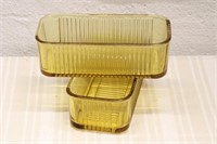 (2) AMBER REFRIGERATOR DISHES NO COVERS