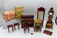 8 Pcs. Doll House Furniture, Carriage, Concord++