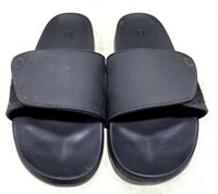 Bench Unisex Comfort Slides Size 10 (pre-owned)