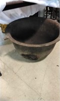 Cast iron cauldron