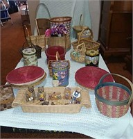 Decorative baskets, tins, bear magnets, and