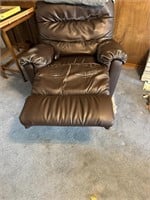HEAT/MASSAGE RECLINER - NEEDS CORD-WITH COVER