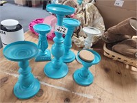 LOT OF CANDLE HOLDERS
