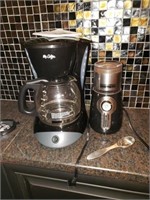 Coffee Maker and Coffee Bean Grinder