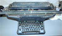 Antique Underwood Desktop Typewriter