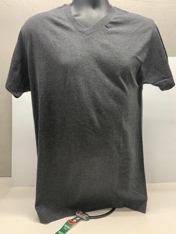 New! Sz M Hanes Classic Comfort Cool V-Neck T