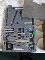 Portable toolset with case (Bedroom)