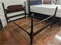 FULL SIZED ACORN BED, HEAD FOOT AND RAILS