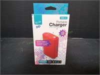 iLive Portable Charger w/ LED Flash Light