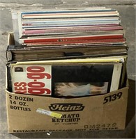 (JL) Box of Vinyl Records including Johnny