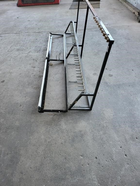 Metal rack 8ft. Long