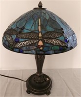 K - TIFFANY STYLE TABLE LAMP