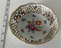 Decorative candy dish