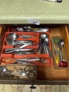 CONTENTS OF DRAWER--SILVERWARE