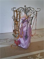 Jewelery stand with costumn jewelery