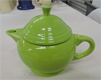 Fiesta Post 86 2 cup teapot, chartreuse