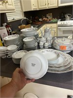 8 Piece Setting Fine China