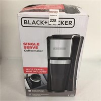 BLACK + DECKER SINGLE SERVE COFFEE MAKER'